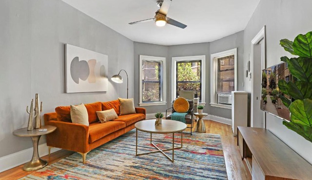 Homey 2BR Unit in Boystown, Steps from Everything - Stratford 2N 3N rep