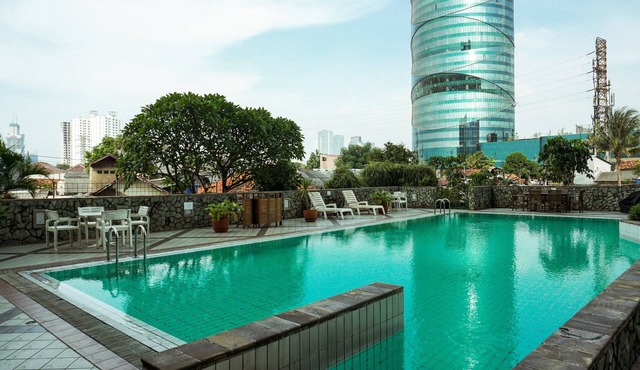 Homey And Nice 2Br At Semanggi Apartment
