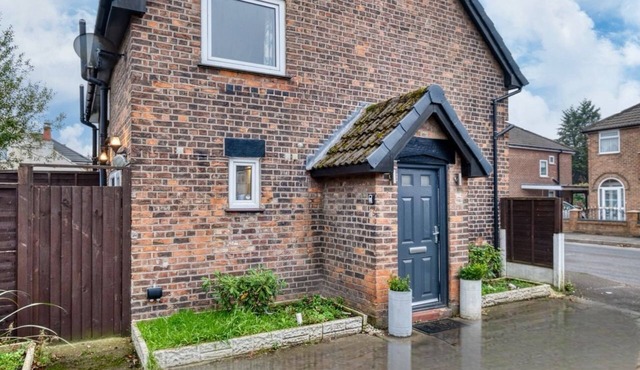 Homey Cottage, Long Term Stays, Discount