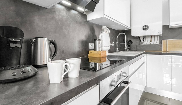 HOMEY PRESTIGE - Close to city centre, transport and Geneva