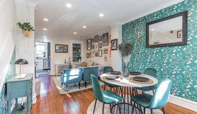 Homey Retreat in Historic Kennett Square!