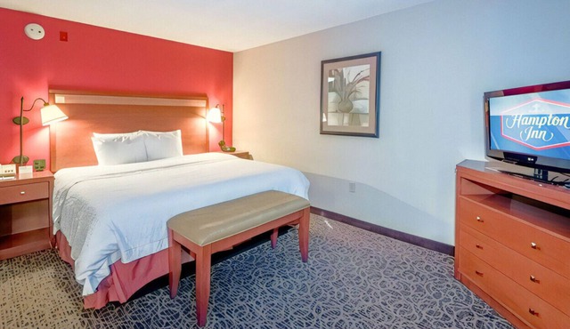 Homey Spacious Suite! Your Next Ultimate Escape