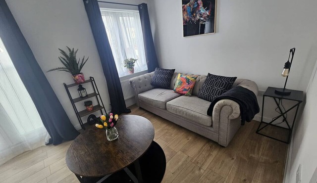 Homington House Long Stays Discount Free Parking