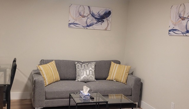 Hommie Basement Suite in Moncton