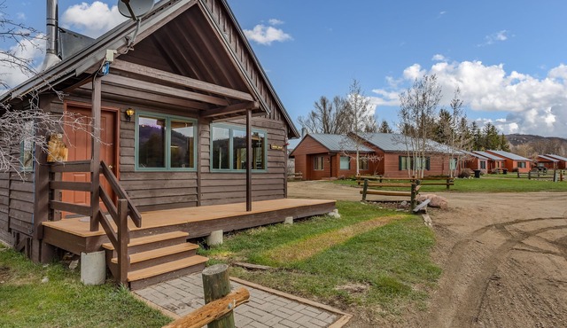 Honey Bear - Mountain cabin with gorgeous scenery