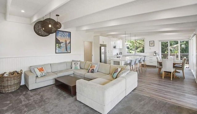 Honey Bee Lodge - Family friendly