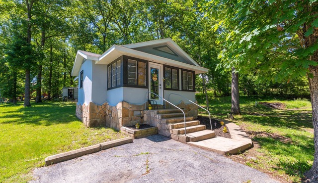 Honey Hive in Rockaway Beach