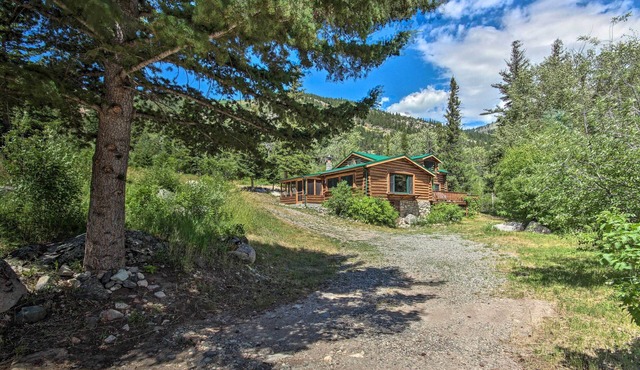 'Honey's Cabin' in McLeod: Fish, Hike & Views!