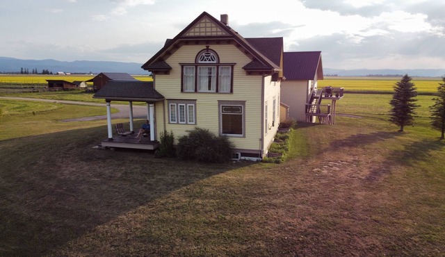 Honey's Place Homestead