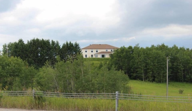 Honeycomb Bed & Breakfast