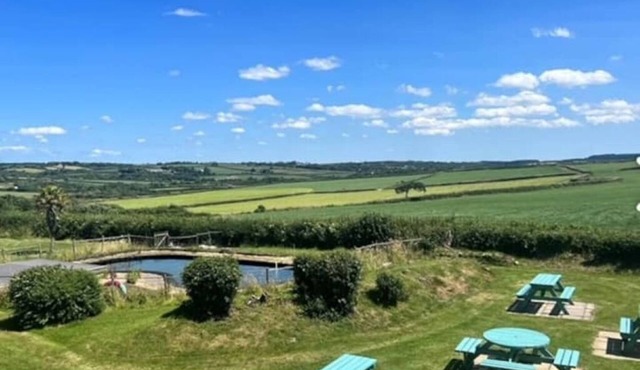 Honeysuckle at Moorhead Country Holidays near Clovelly North Devon