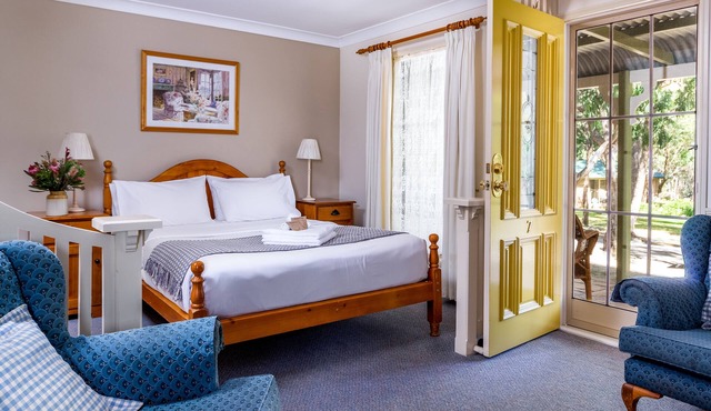 Honeysuckle Cottages Stanthorpe