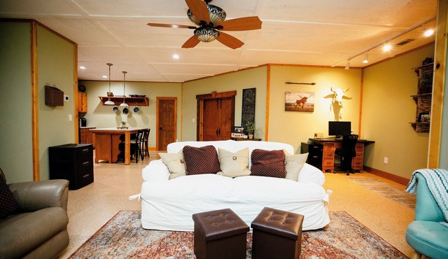 Honeysuckle Hideaway