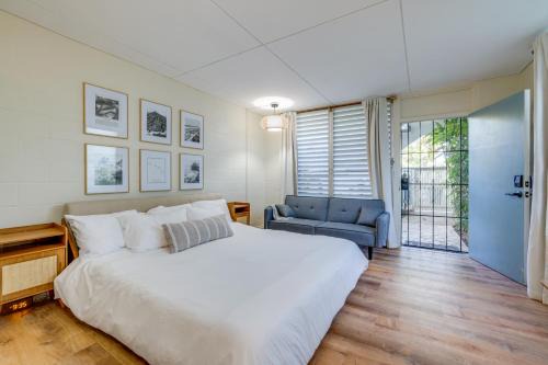 Honolulu Vacation Rental Walk to Beaches