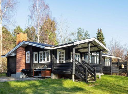 Honsinge Lyng Home with Annex