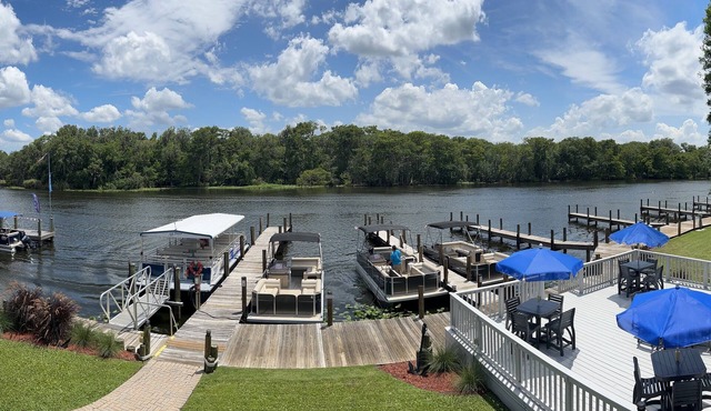 Hontoon Landing Resort & Marina