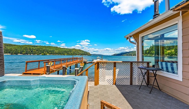 Hood Canal Waterfront w/Hot Tub & Dock