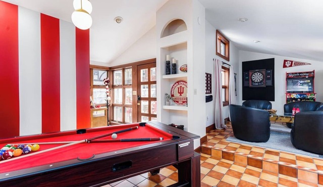 Hoosier Memories! Luxury Stay, Steps from IU - Pool Table, Firepit & More