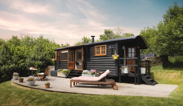 Hooting Owl Retreat - Luxury Cottages