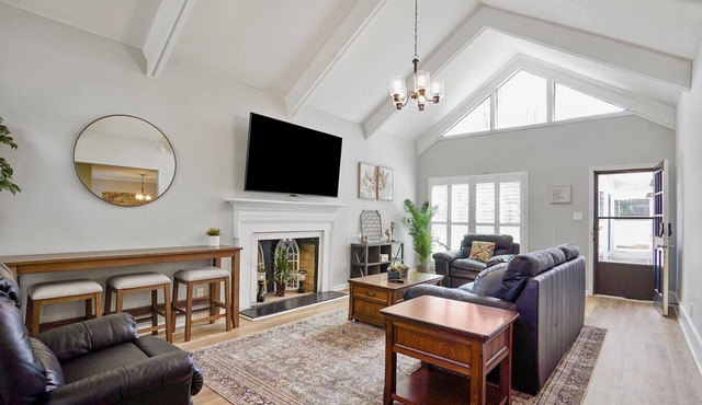 Hoover Furnished Stay | Families & Pros