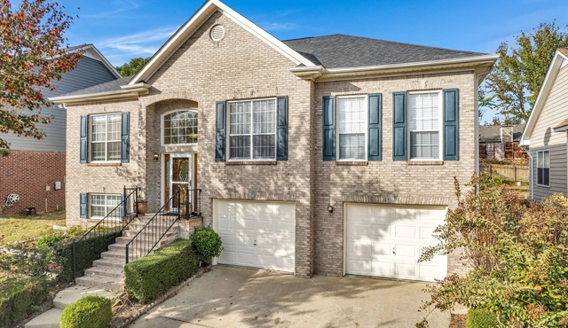 Hoover home in a quiet, convenient, and safe area