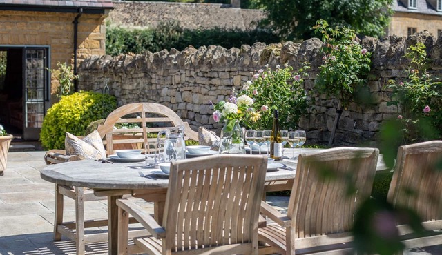 Hopscotch House - Stanton near Broadway