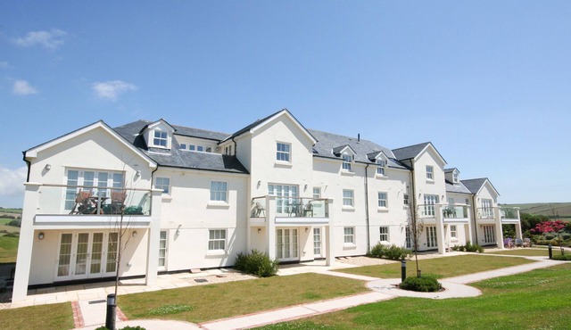 HORIZON, pet friendly, country holiday cottage in Thurlestone