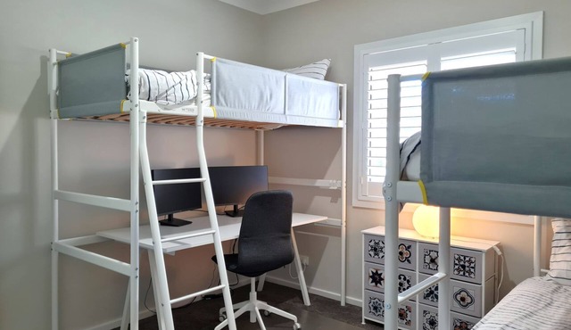 Horizons, Port Hughes