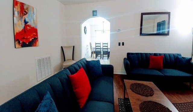 Horse Cave Cottage (Sleeps 13) Mammoth Cave 9.4mi