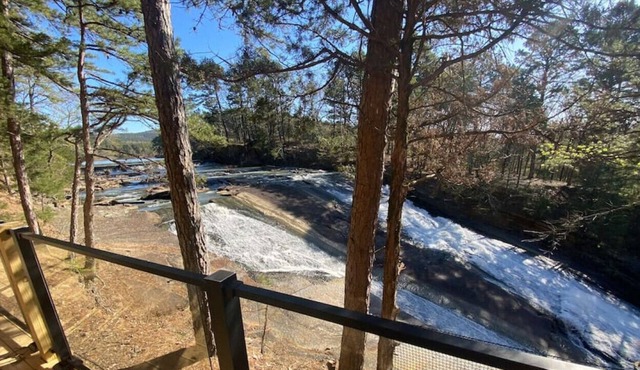 Horsehead Waterfall Cabin Two