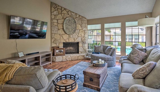 Horseshoe Bay Resort Townhome - Near Lake LBJ!