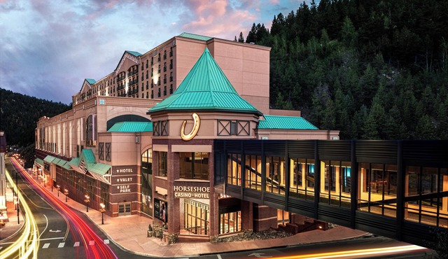 Horseshoe Black Hawk - A Caesars Rewards Destination