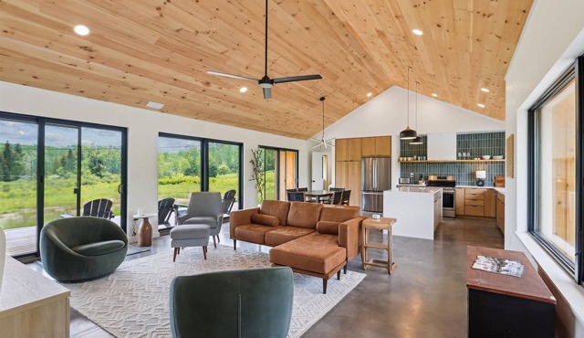 Horseshoe Haven*: 4 BR, 2.5 BA House in Canaan Valley, Sleeps 8