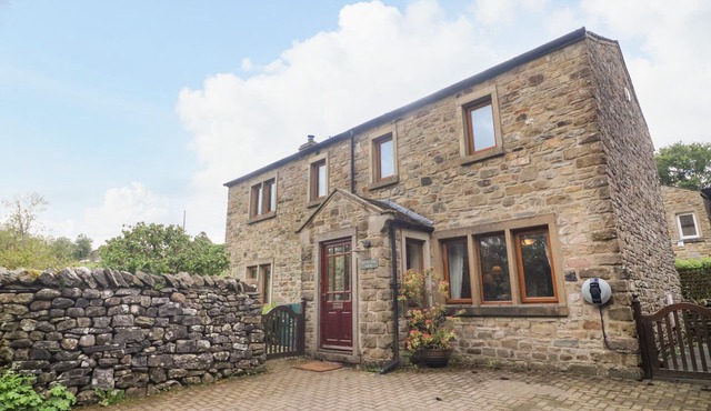 HORTON SCAR HOUSE, pet friendly in Horton-In-Ribblesdale