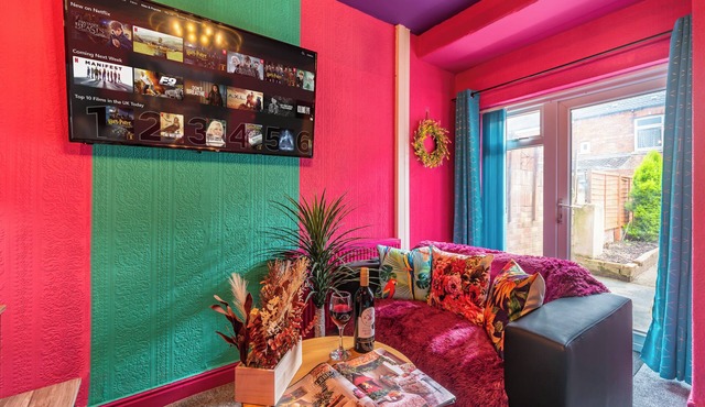 Hosanna Merci Showy 3 Bedrooms Cozy Central House