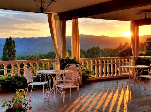 Hospedium Hotel Val de Pinares
