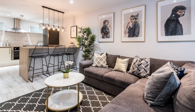 Host Apartments | Baltic Balcony Apt