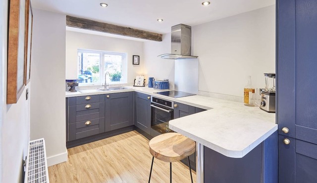 Host Stay 2 College Square