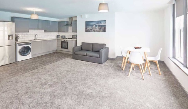 Host & Stay | Apartment 2 @ Clarendon