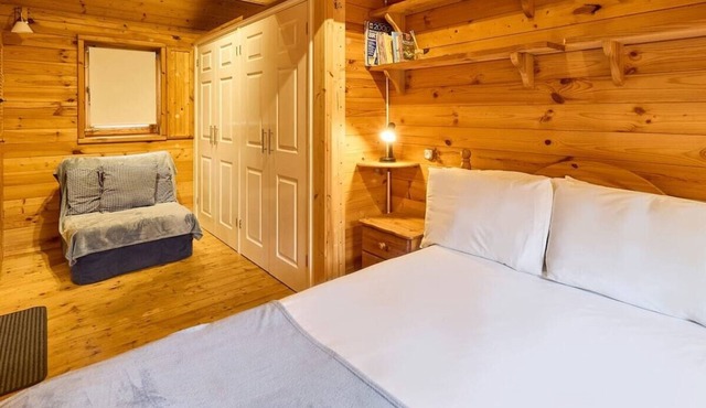 Host & Stay | Astoria