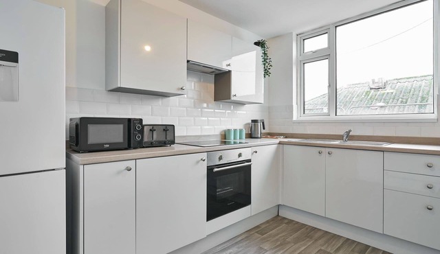 Host & Stay | Bristol BS7