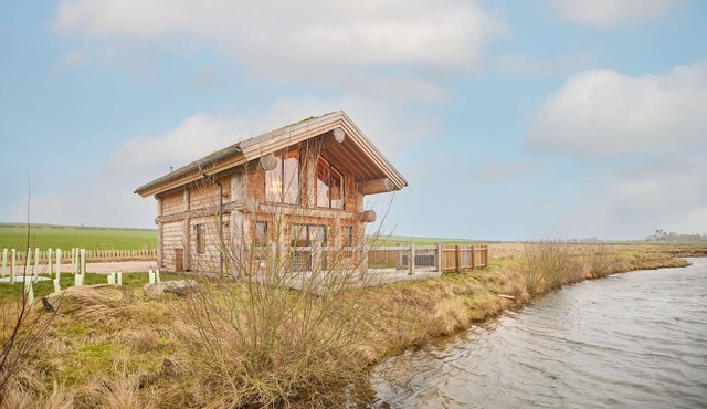 Host & Stay | Cabin on the Loch