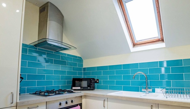 Host & Stay | Chichester Close