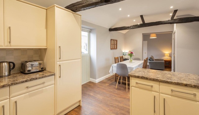 Host & Stay | Croft Cottage