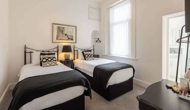 Host & Stay | Danby at the Sandbeck