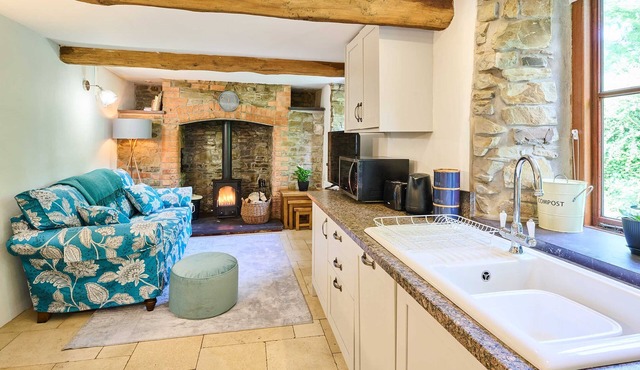 Host Stay Dipple Farm Cottage