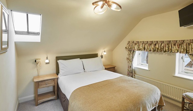 Host & Stay | Drey Cottage