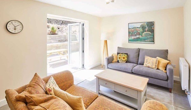 Host & Stay | Foggyshaw Lodge