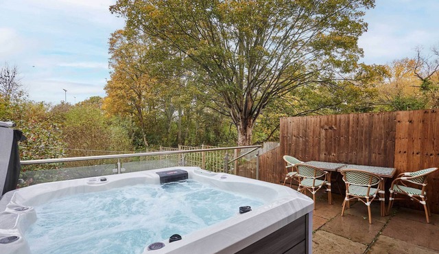 Host & Stay | Foss Court