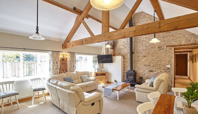 Host & Stay | Swift S